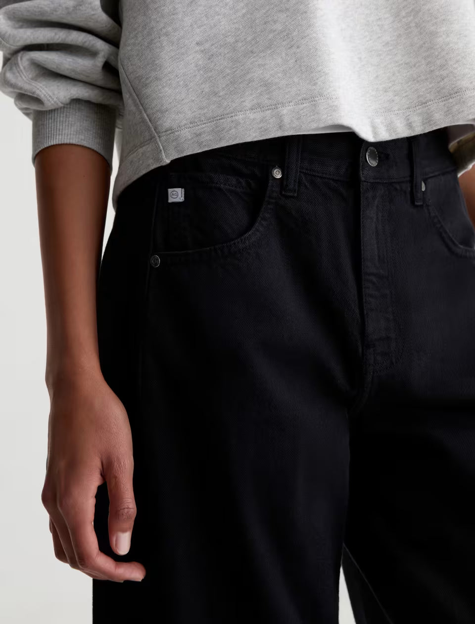 Hattie Super Black