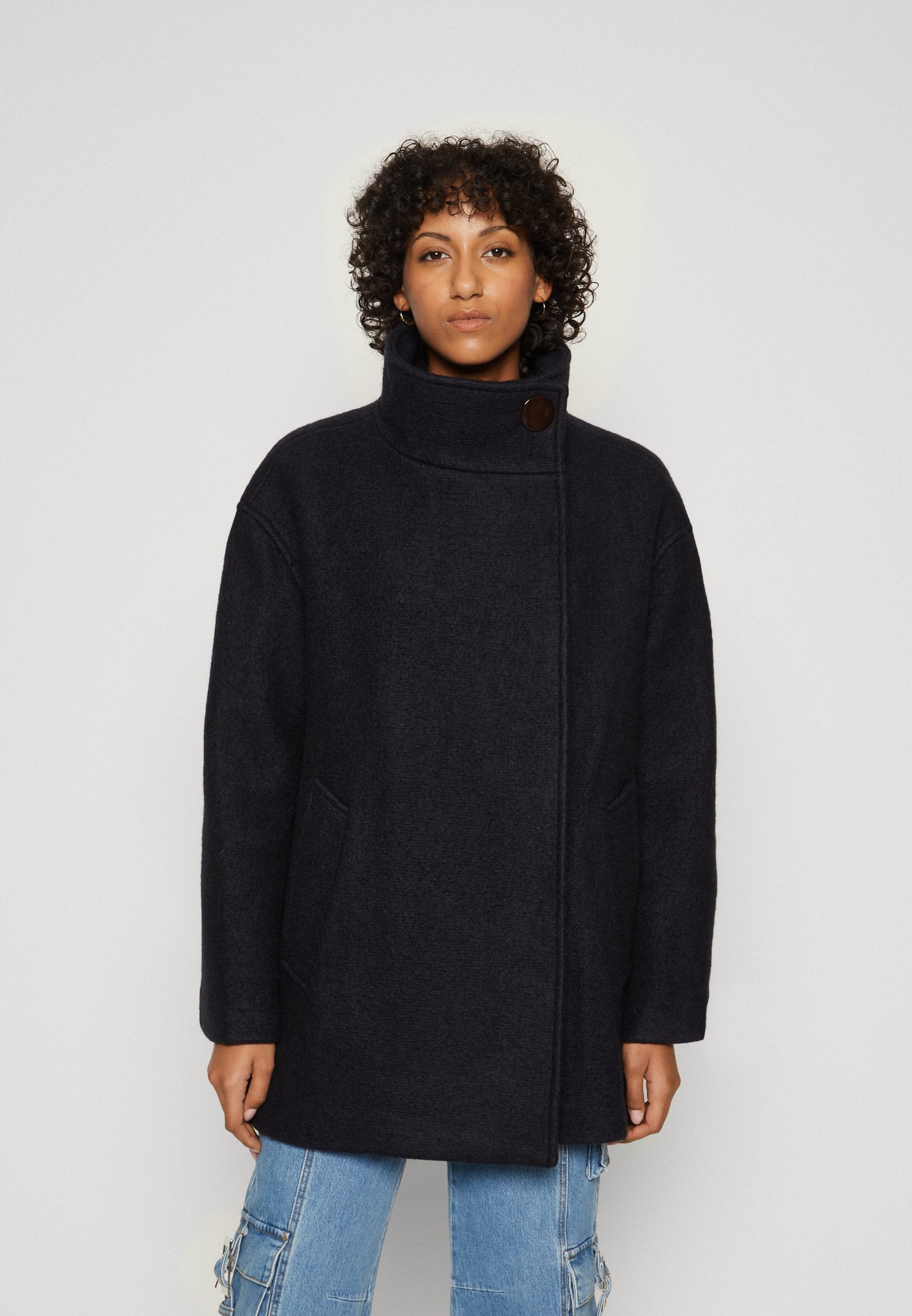 Cathy - Timeless Wool Blend Coat