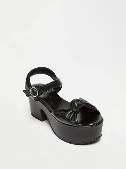 Congo Footwear