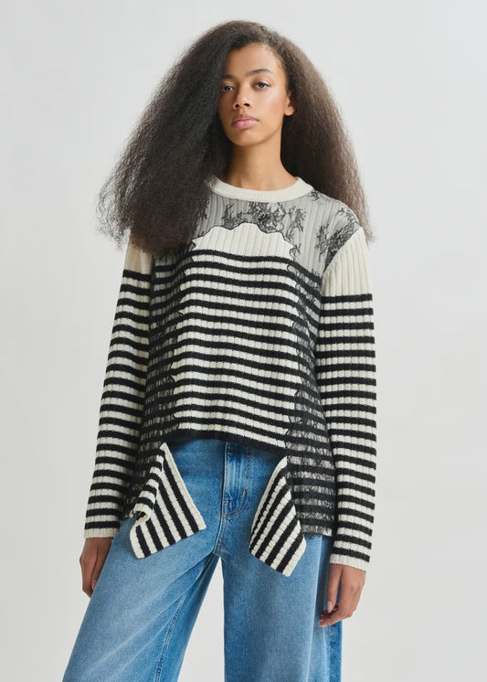 Insane Pullover -  Black