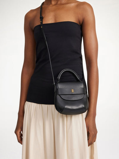 Meela Black Shoulder Bag