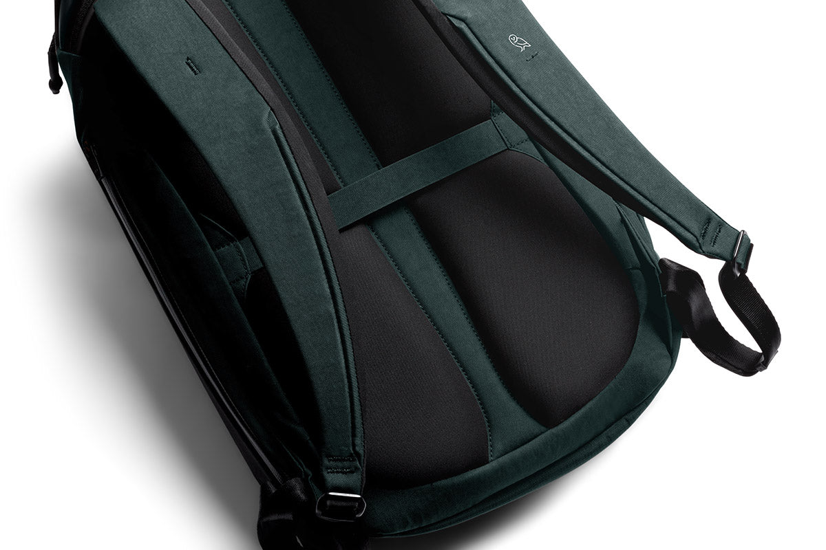 Venture Travel Pack 26L Deep Ocean