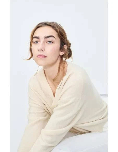 Raxow V Neck Knit