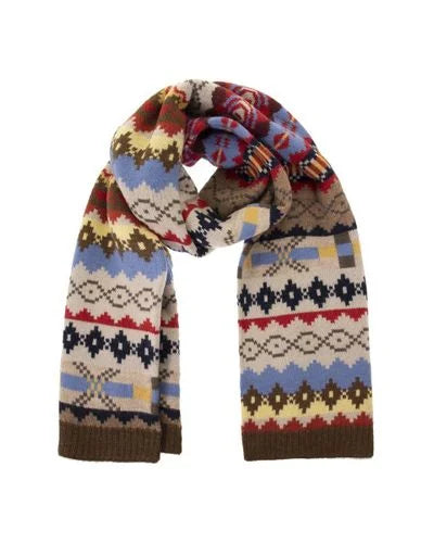 Maura Scarf