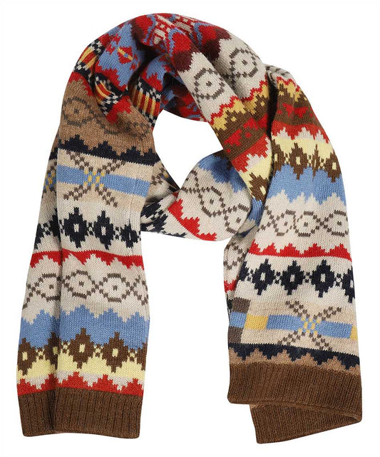 Maura Scarf