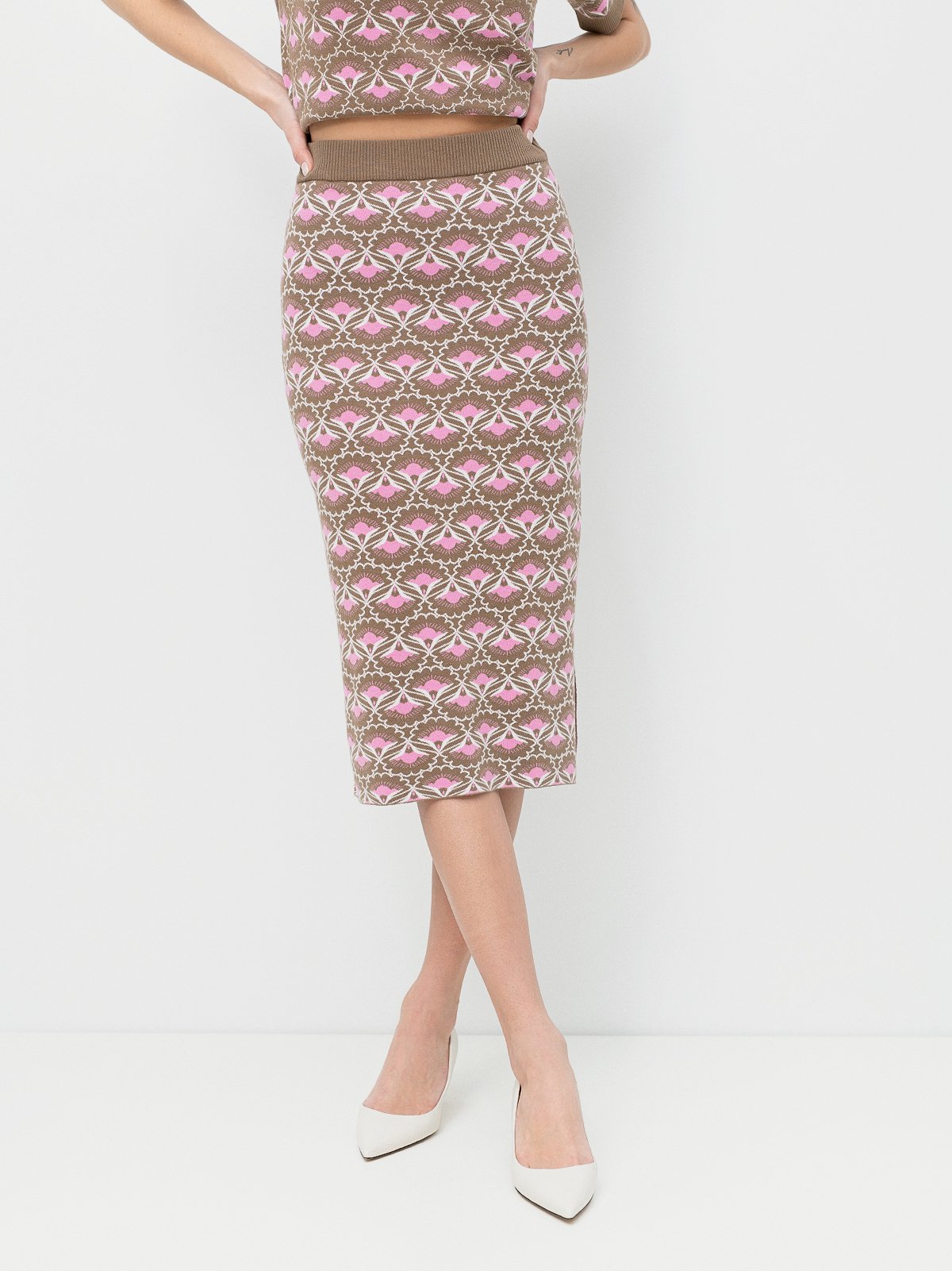 Magma Knitted Skirt