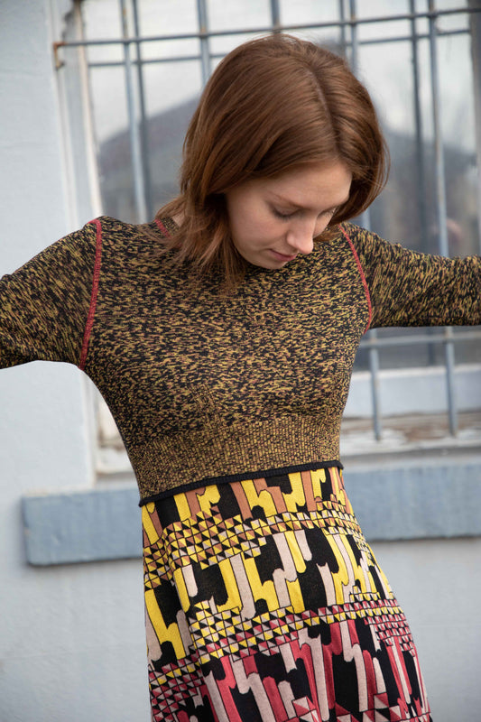 Patterned KNIT DRESS Long Sleeve To Knee