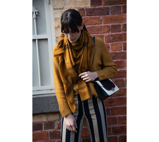 Ana Pullover