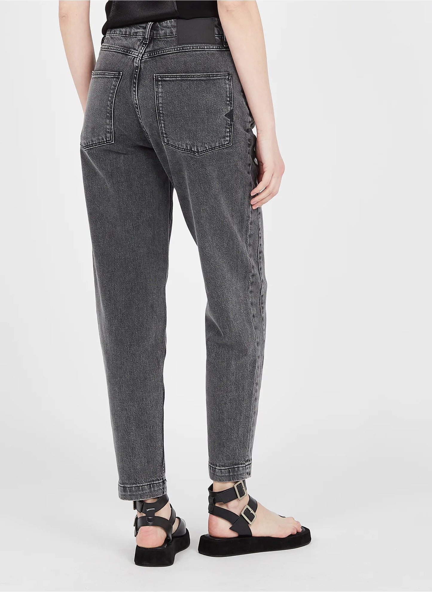 Nicola Jeans