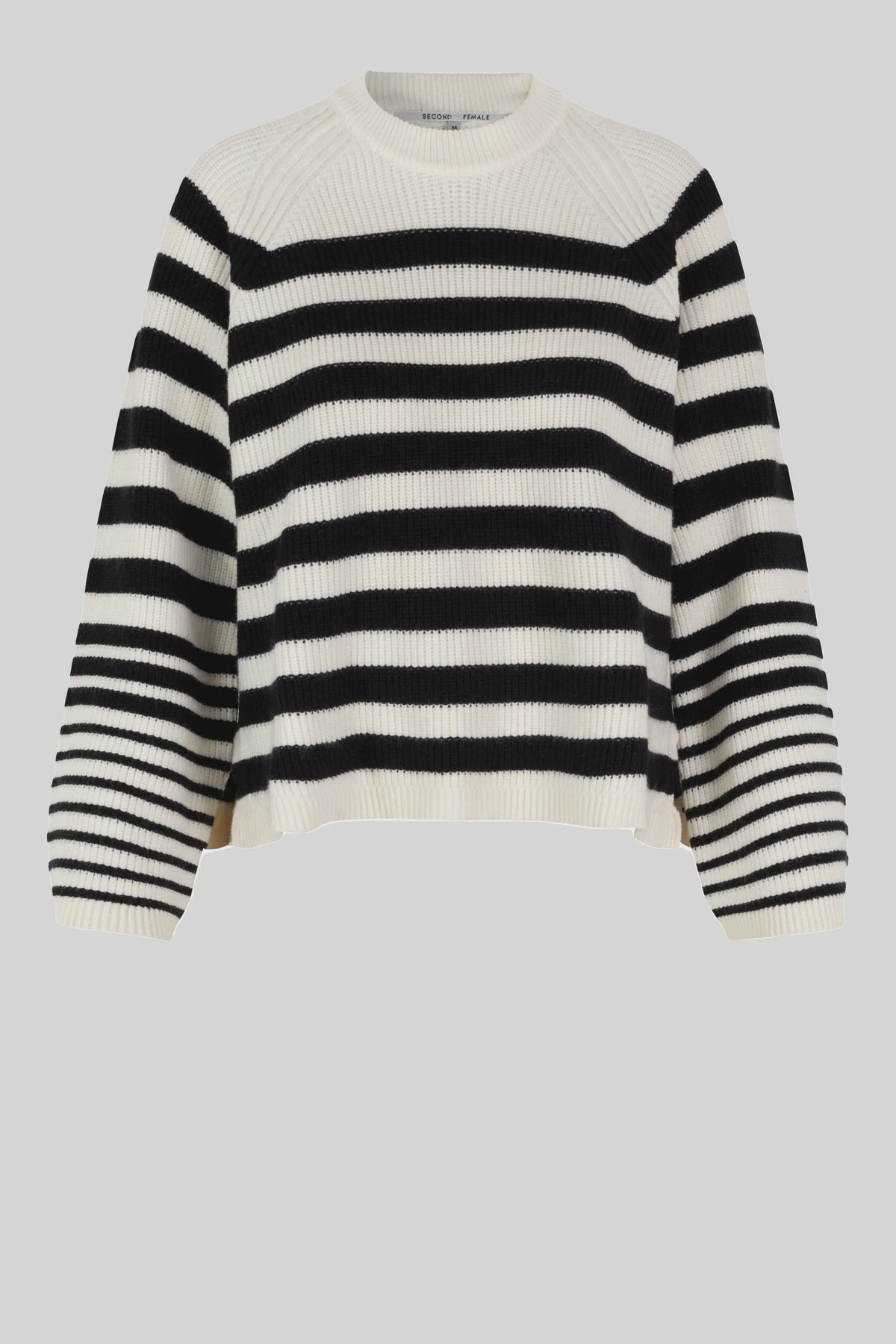 Matea Knit O-Neck