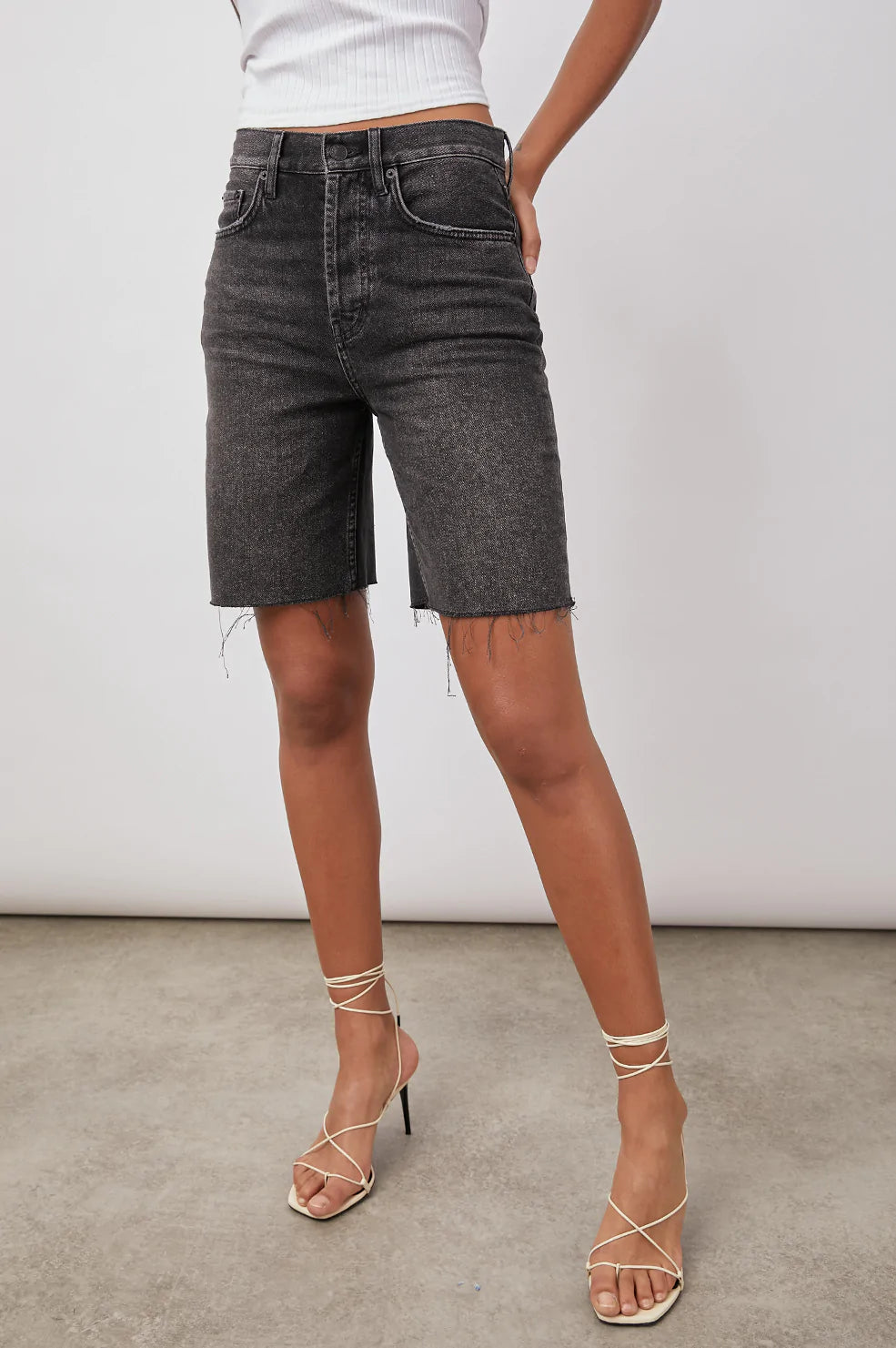 The Beachwood Ash Black Pant