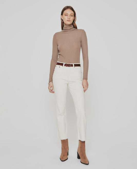 Kinsley - 1 year soft sands
