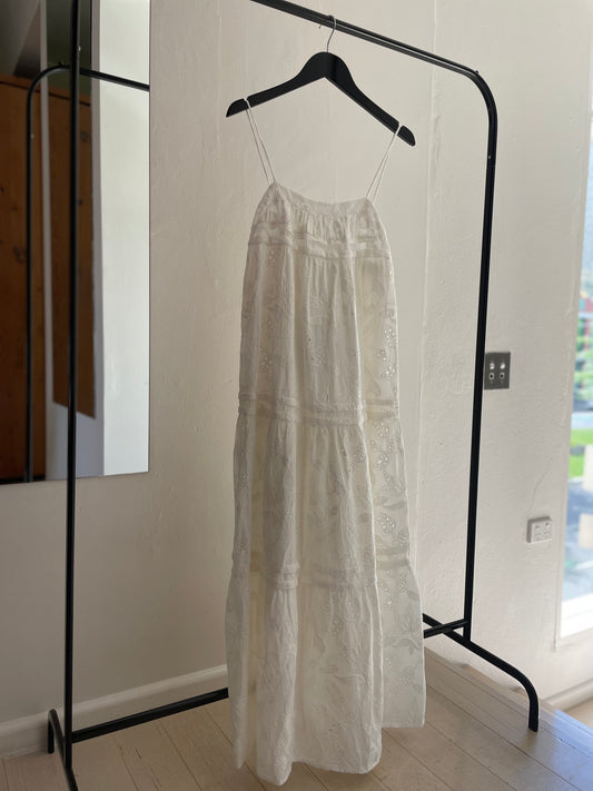 White Long Dress - size S