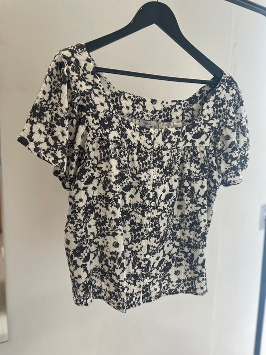 Magnolia Cameo Floral - size S