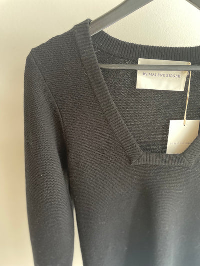 Winola Sweater