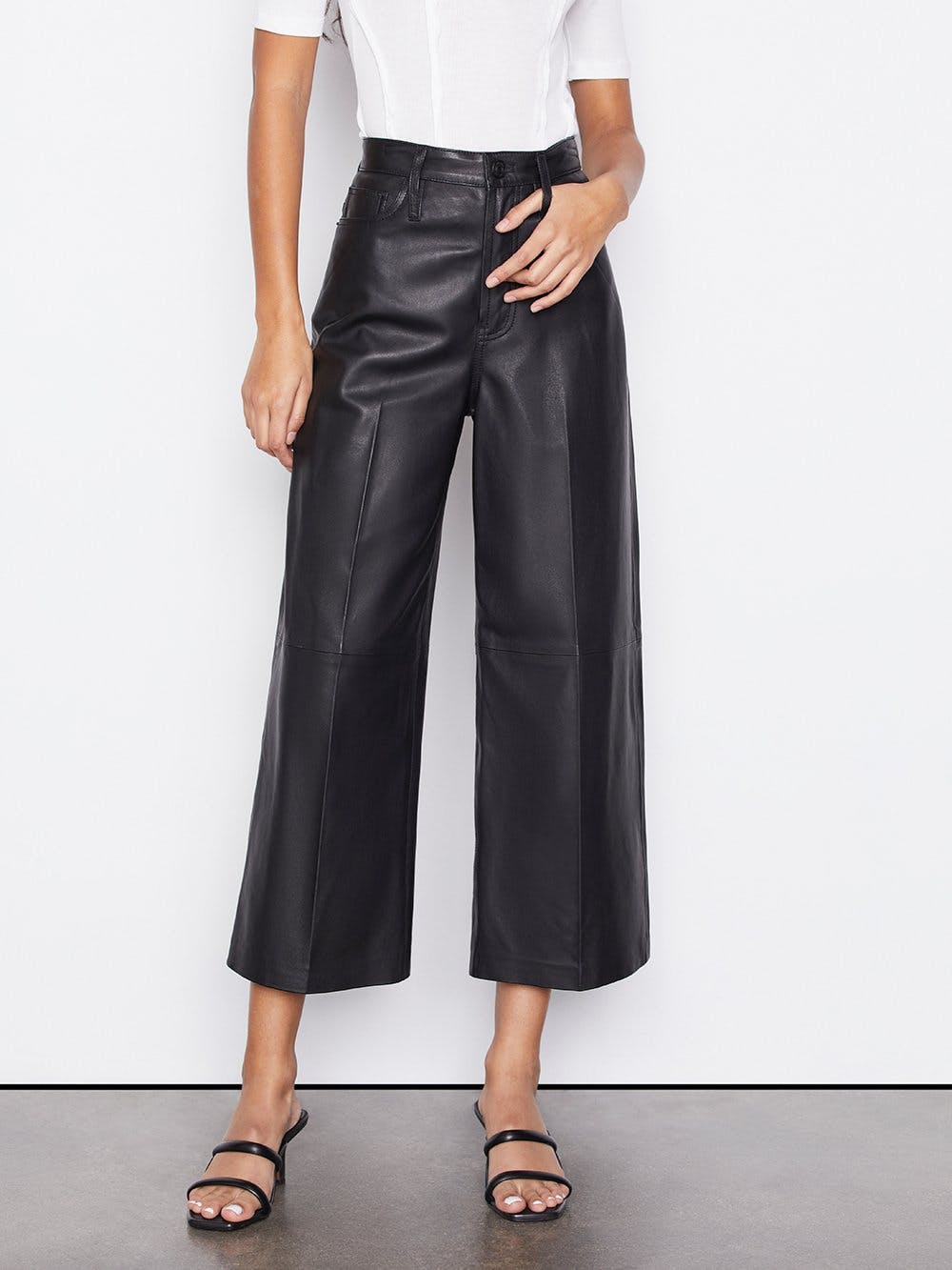 Leather High Rise Wide Crop Noir