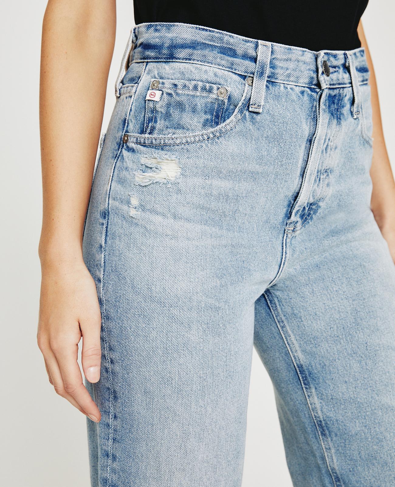 Clove 21 yrs Performer