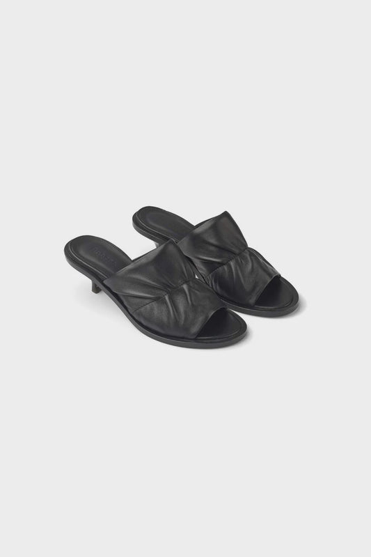 Ginny Shoe- Black