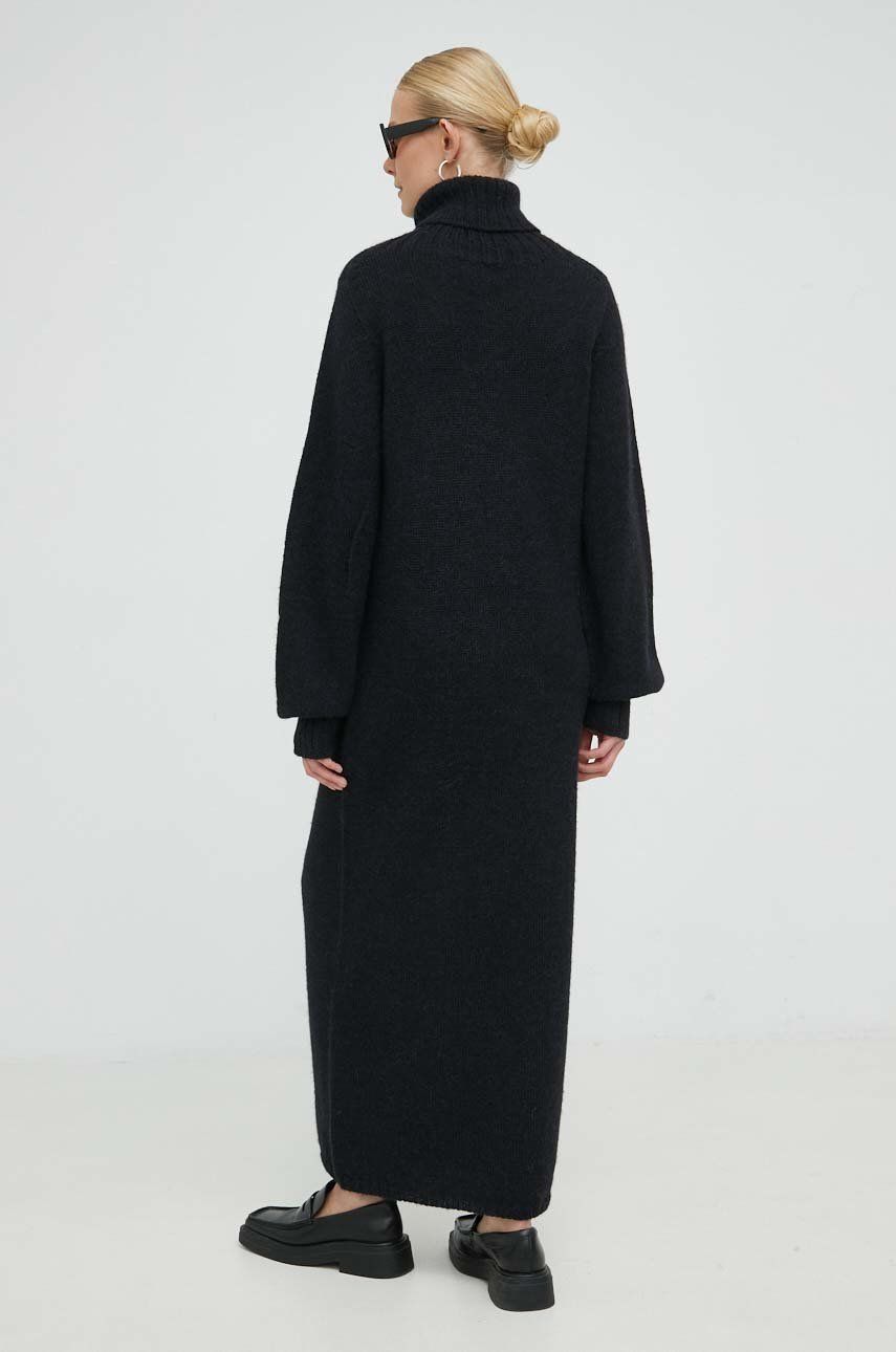 Tipp Knit Dress- Black