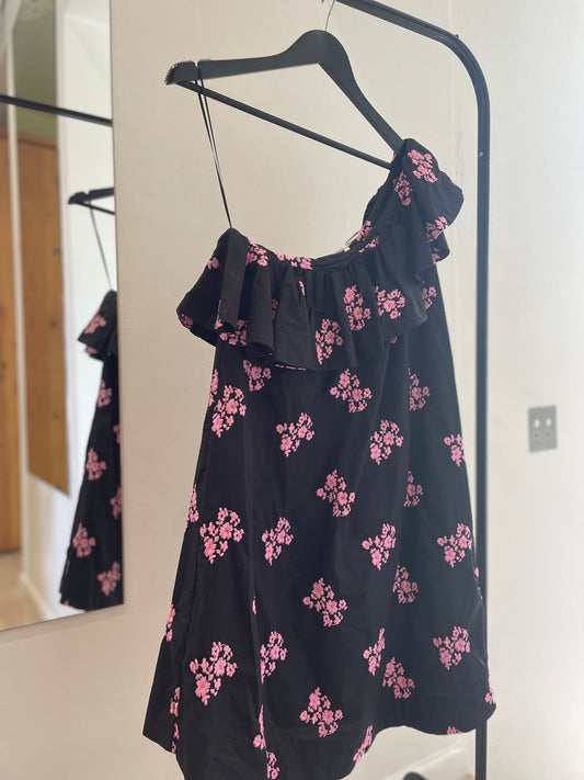 Vinka Dress - size M