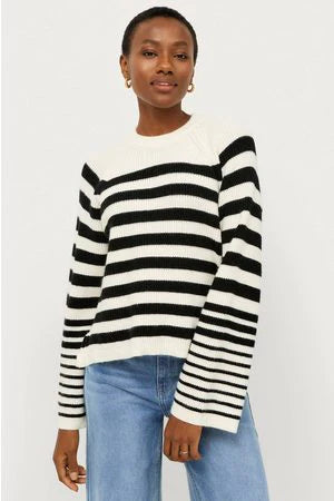 Matea Knit O-Neck